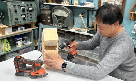 ウッドロボット風ライトの制作中。ずーーと見つめていたい