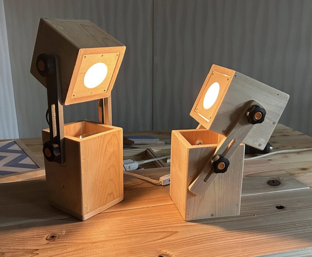 ウッドロボットライト