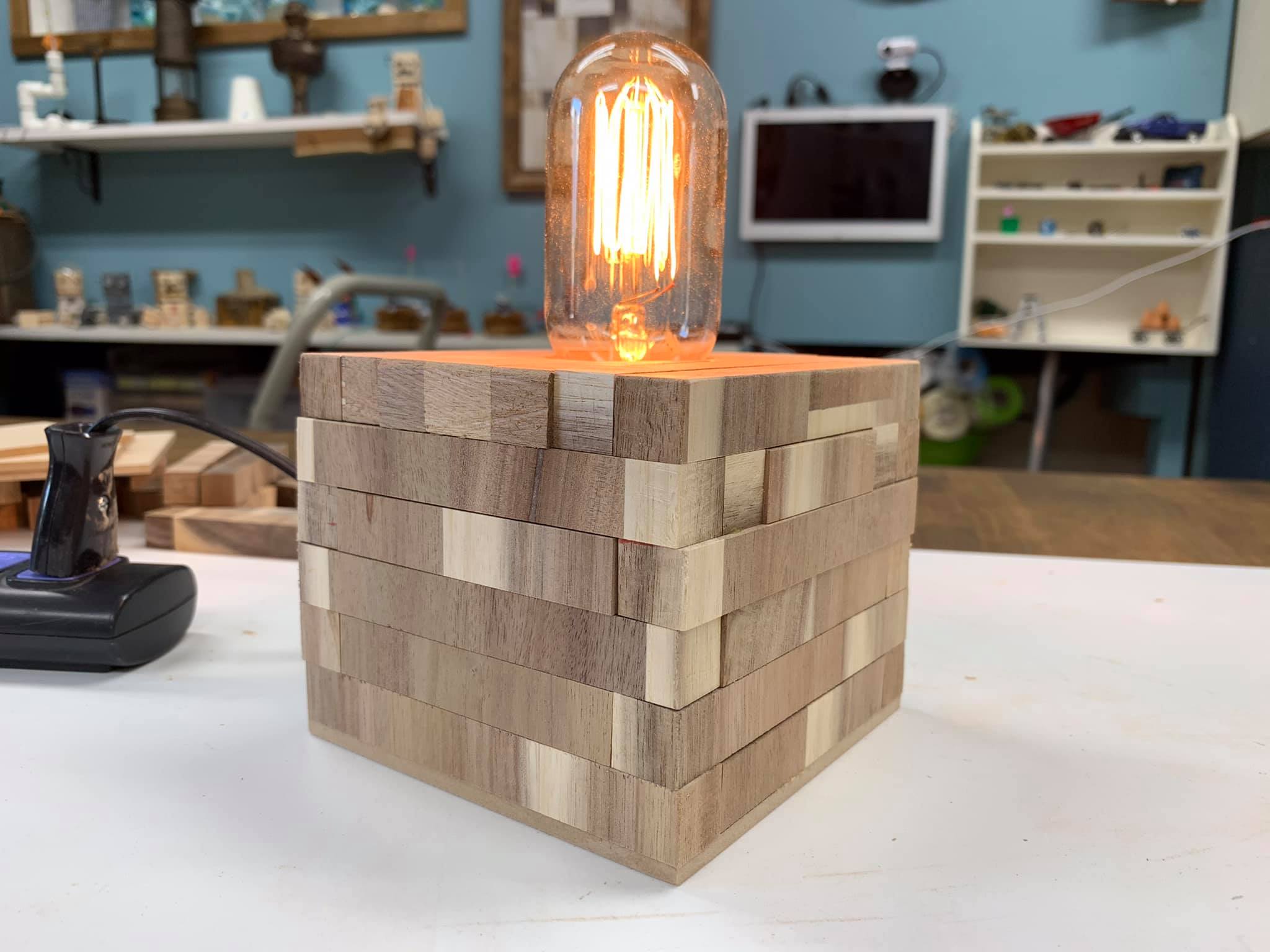 エジソンライト　ウッドブロックタイプ