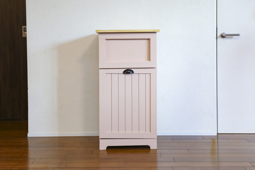 投げ込みタイプのゴミ箱をDIY！おしゃれな木製ダストボックス